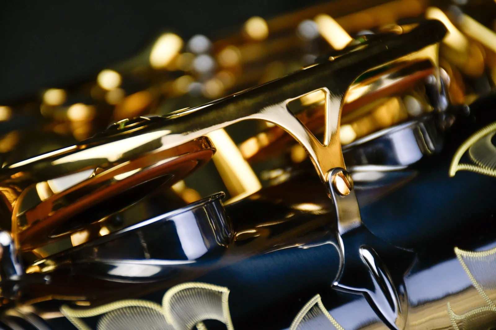 Tenor Saxophone PMXT-66R view