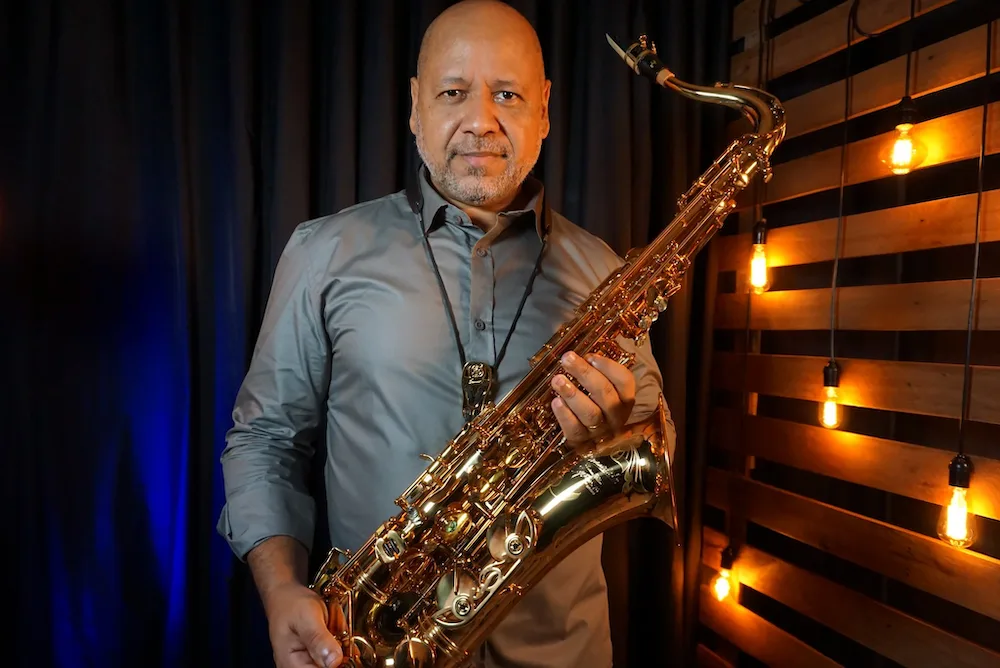 Angelo Torres