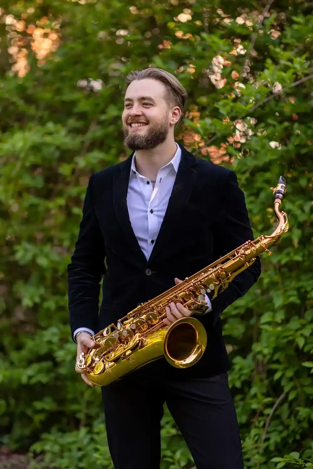Julian Lee